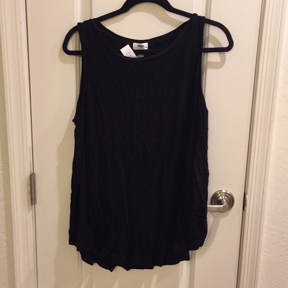 Old Navy Tops - NWT Black Swingy Tank Old Navy Tops - NWT Black Swingy Tank